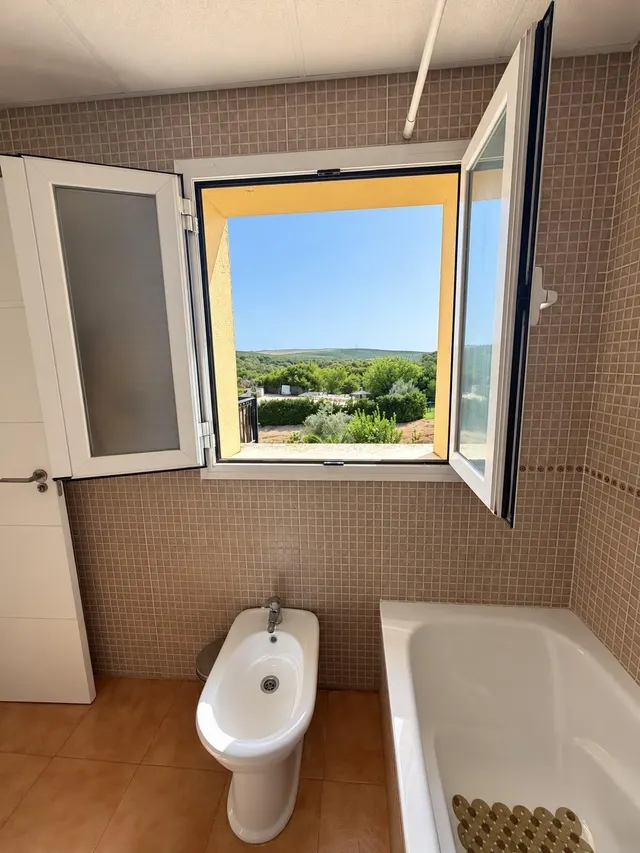 Exclusiva Casa Reformada en Montecastillo — 40