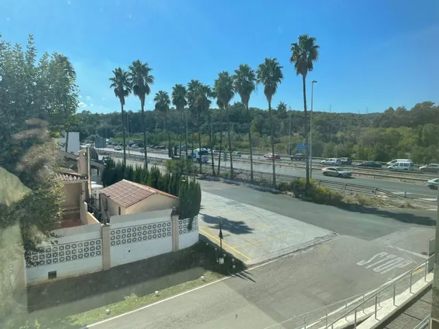 ESTUPENDA OPORTUNIDAD PARA MONTAR TU OFICINA - foto 5