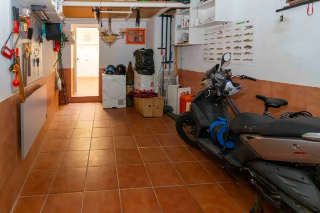 Amplia Casa en Badajoz - Ideal para Familias (Bda San Miguel) — 48