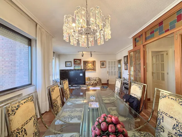 Amplio piso en venta en el corazón de Ávila, zona Centro - foto 2
