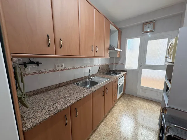 Primer piso sin ascensor en esquina en los nietos — 37