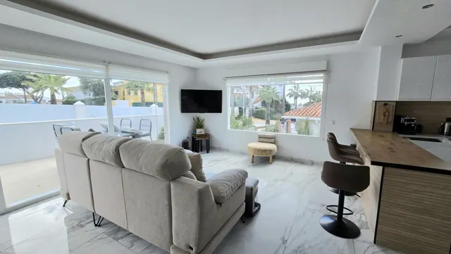 Chalet 8 habitaciones 259m² en venta - Riviera del sol — 3