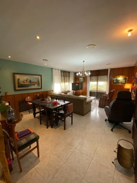 Venta-casa-vidreras-5hab-2aseos-1baño — 23