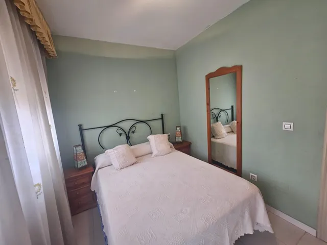 DÚPLEX CON 3 DORMITORIOS, GARAJE Y PATIOS A 700 METROS DE LA PLAYA – SANTIAGO DE LA RIBERA — 20