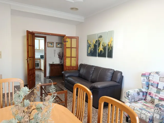 Piso de tres dormitorios y amplia terraza en Virgen de las H