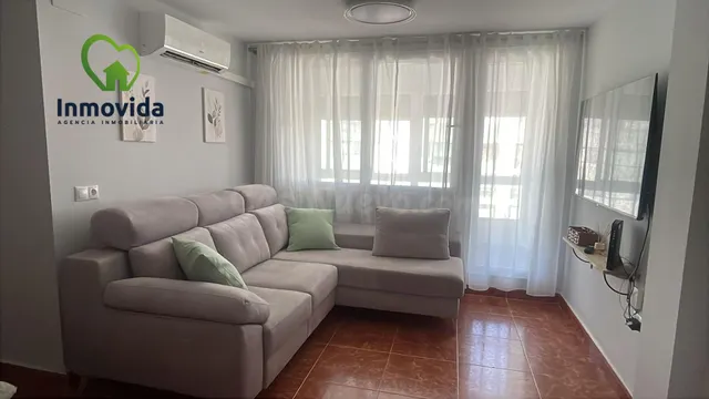 Amplio y Moderno Piso Reformado en Fuensanta, Córdoba por €1