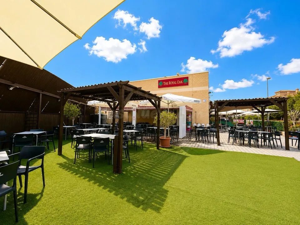Local comercial 109m² en venta - Villamartin