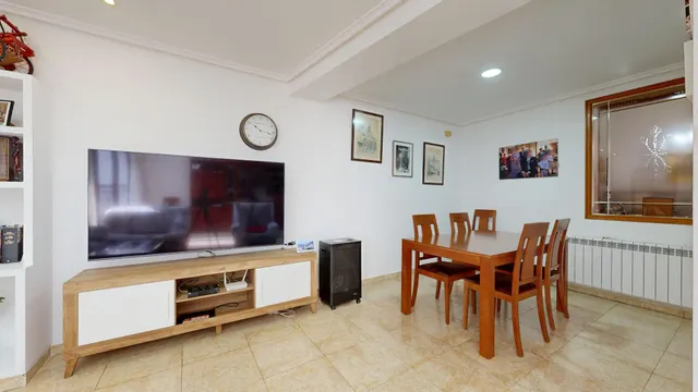 PRECIOSA Y ESPECTACULAR  CASA EN CHIVA  . OJO INVERSORES!!! — 29