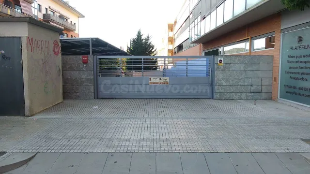 Espacio para Moto en C.Dr Klein 162 Cardedeu