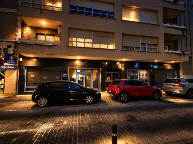 Local para oficinas, gimnasio o clínica en venta en el Centr - foto 3