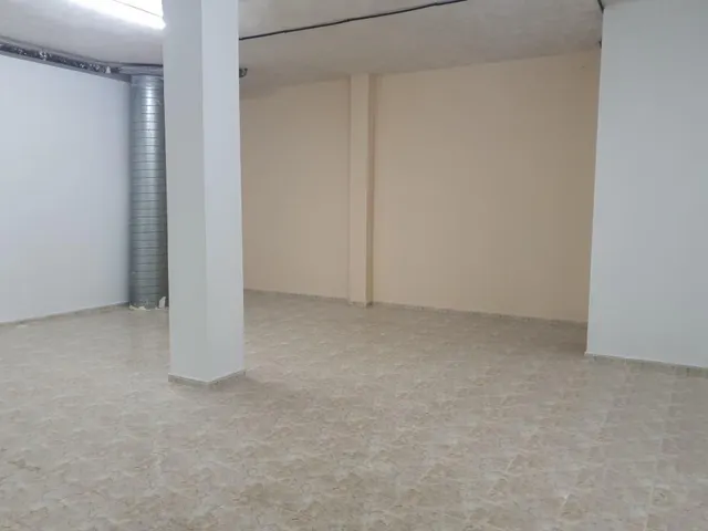 ESPECTACULAR LOCAL COMERCIAL EN TORREVIEJA — 14