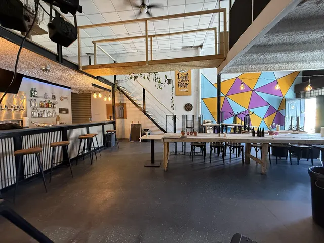 Bar 300m² en venta - El Cuartón - Heliomar — 2