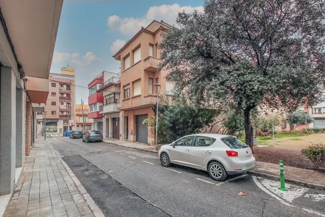 Parcela urbana con 510 m2t para proyecto residencial en el Vendrell — 20