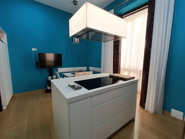 AMPLIO PISO ZONA CENTRO CÁDIZ — 6