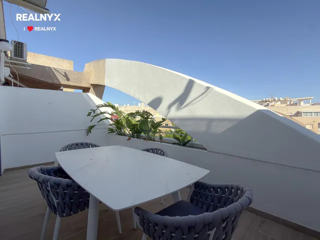 Encantador Ático con increíble diseño, nuevo a estrenar + 2 piscinas comunitarias — 39
