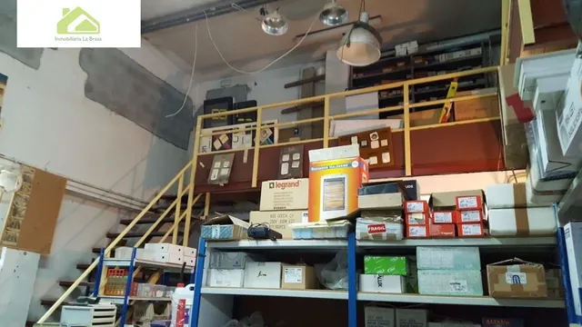 VENTA  DE LOCAL EN ZONA LA VAGUADA — 14