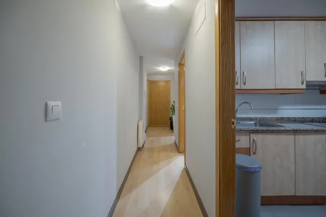 Una vivienda ideal con 2 dormitorios tanto para vivir con total comodidad en planta baja y sin barreras como para inversión segura. ¡Lista para entrar a disfrutar! En Churriana de la Vega. — 6