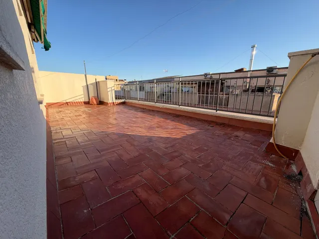 Ático de 2 habitaciones más despacho con terraza de 22 m2 — 20