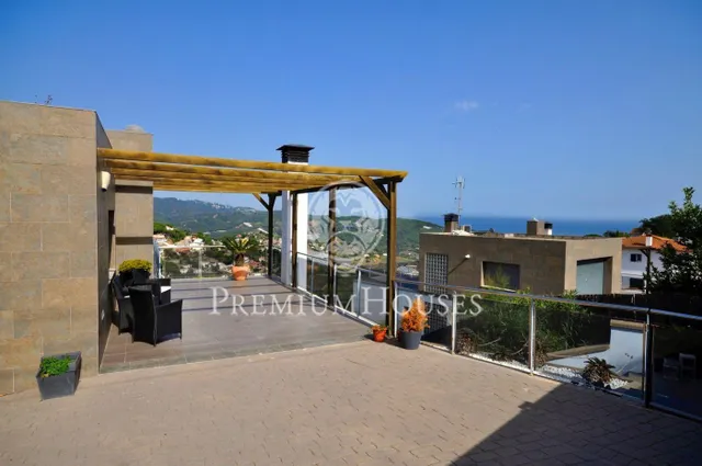 Casa en venta en Sant Cebria de Vallalta. Urb. Vistamar — 29