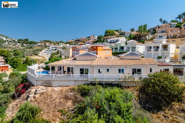 Villa con impresionantes vistas al mar cerca de Puerto Blanc