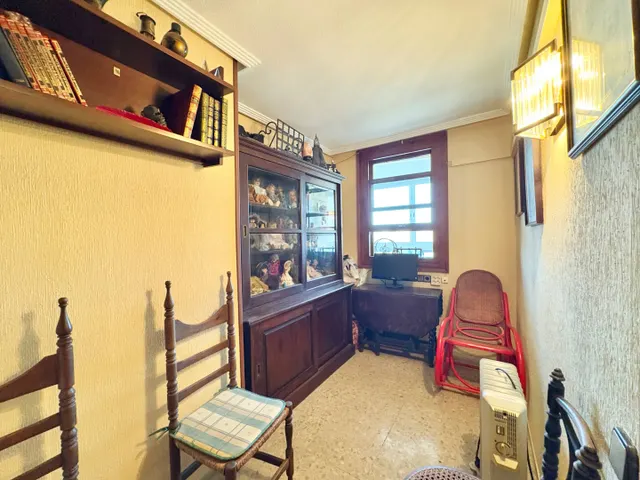 Espectacular Piso en La Goteta — 44