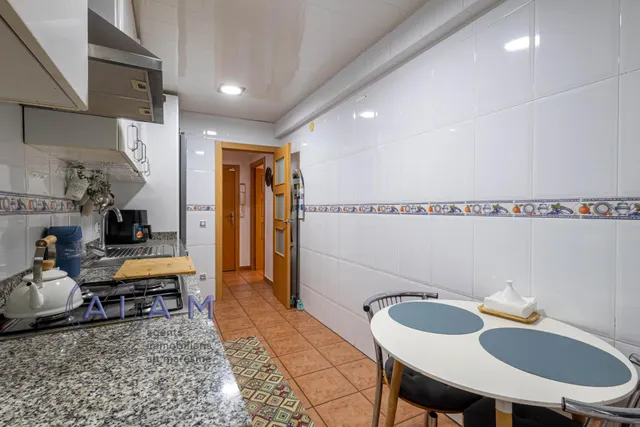 Fantástico piso en Pineda-Poble Nou — 9