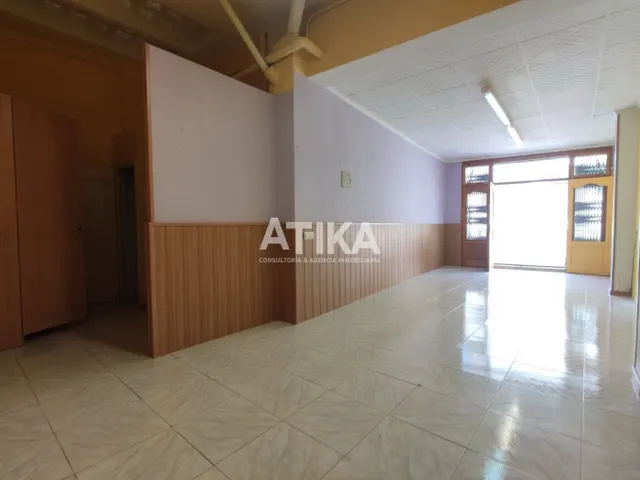 LOCAL COMERCIAL EN VENTA EN ZONA CÉNTRICA. — 11