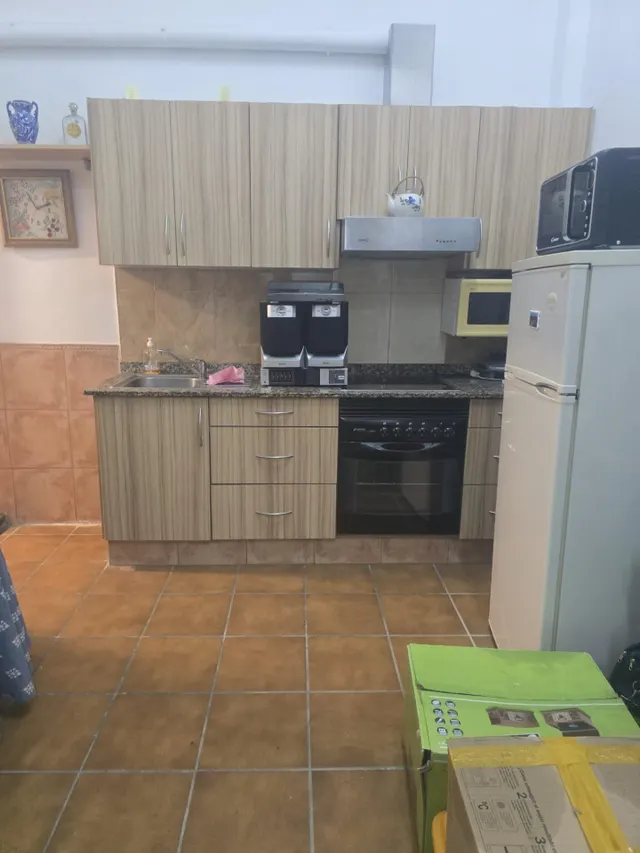 LEER ANUCIO BAJOS FALTA CAMBIAR EL USO - foto 4