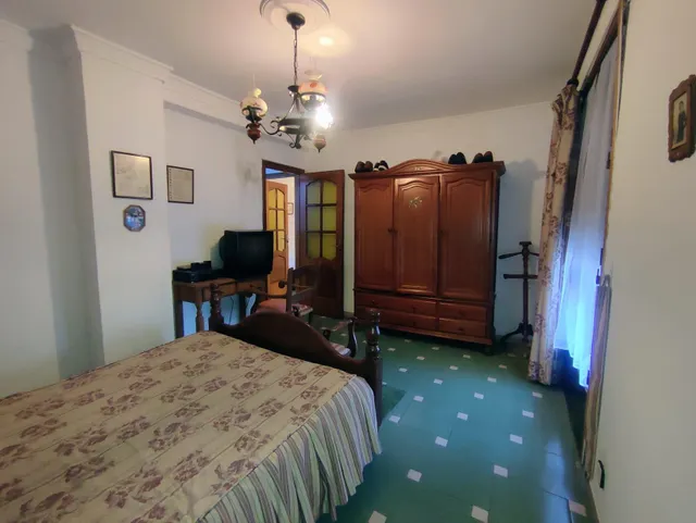 Casa junto a la Corredera, con 4 dormitorios y 2 baños!!! — 18
