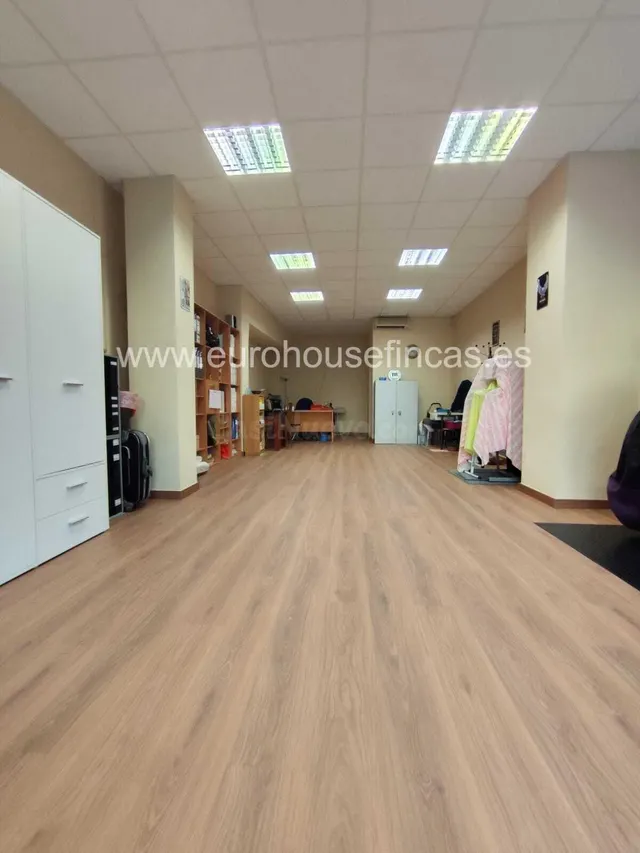 Local comercial 1 habitación 61m² en venta - Sants - Badal - foto 5