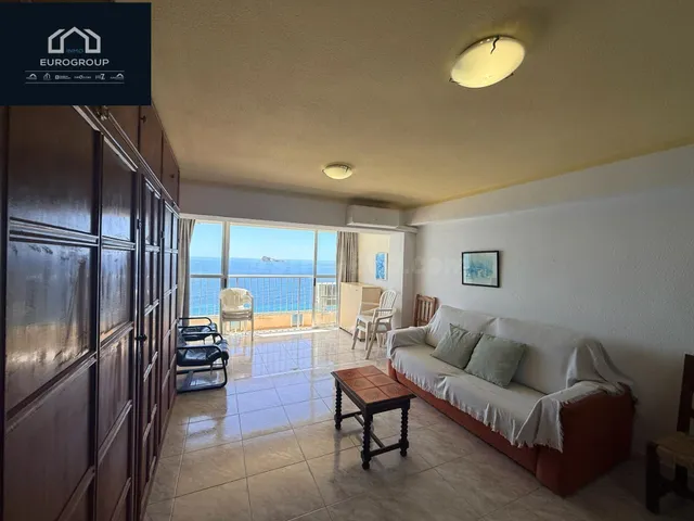 FANTASTICO APARTAMENTO DE 1 DORMITORIO, 1 LINEA DE PLAYA DE 