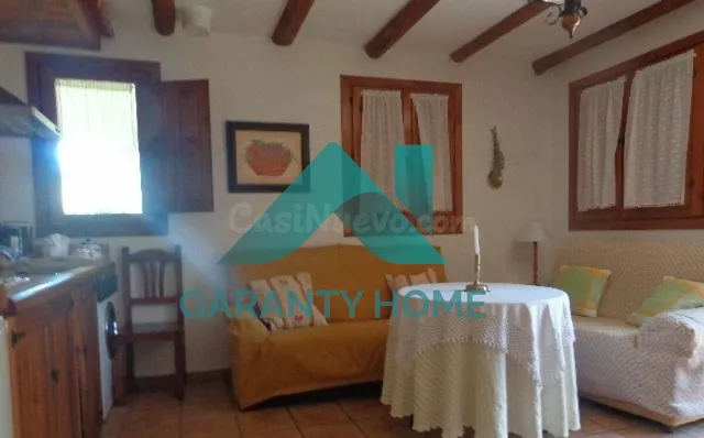 SE VENDE CASA RURAL EN VALENCIA DE ALCANTARA - foto 5