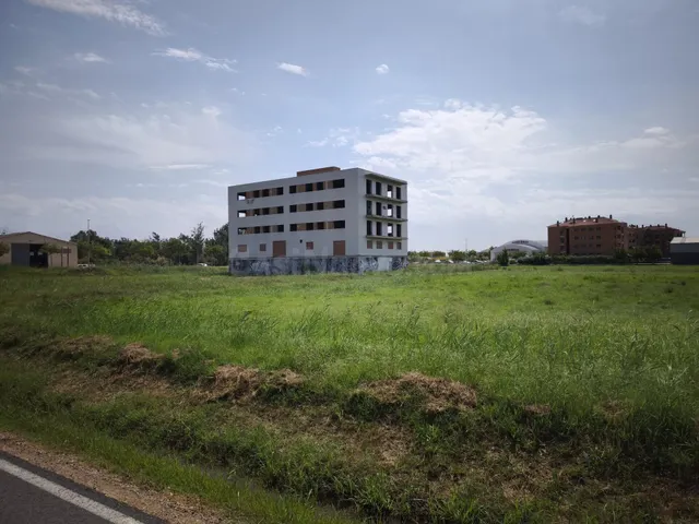 ¡Venta de terreno en Deltebre! - foto 4