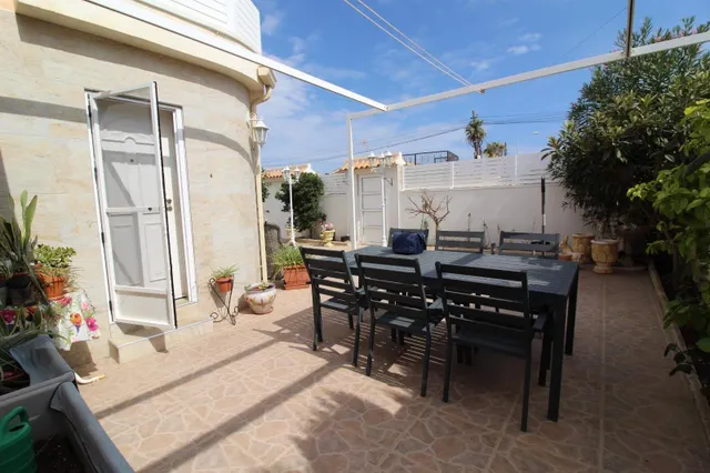 Magnifico chalet con piscina propia, un oasis para sus dias de descanso o si lo desea para vivir todo el año — 37