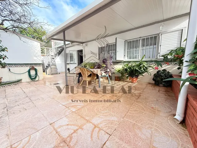 ¡Increíble oportunidad, en EXLCUSIVA! Fantástica casa en estado de conservación impecable y lista para entrar a vivir, diseñada para ofrecerte el máximo confort y con un sinfín de posibilidades — 29