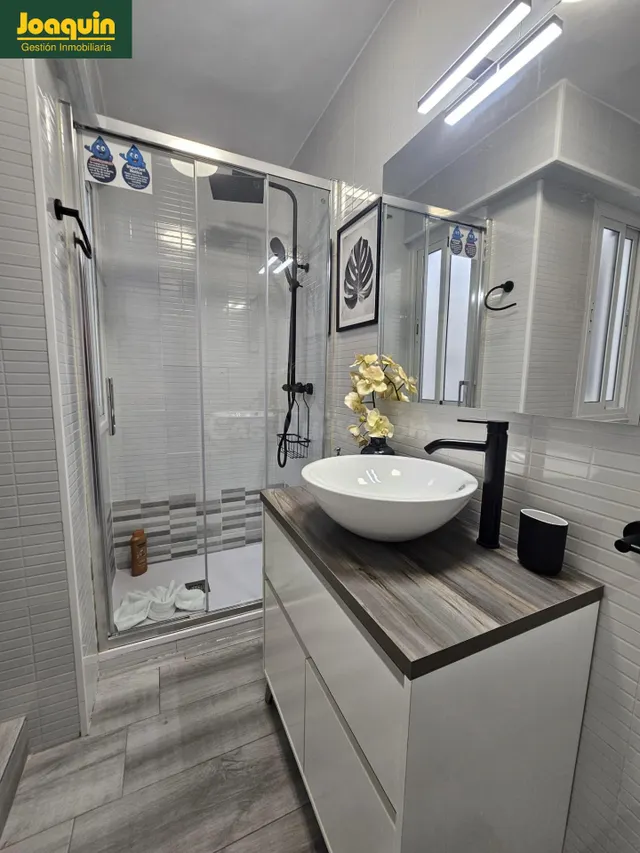 ESTUPENDO LOFT EN LA ZONA DE LA RIBERA. - foto 5