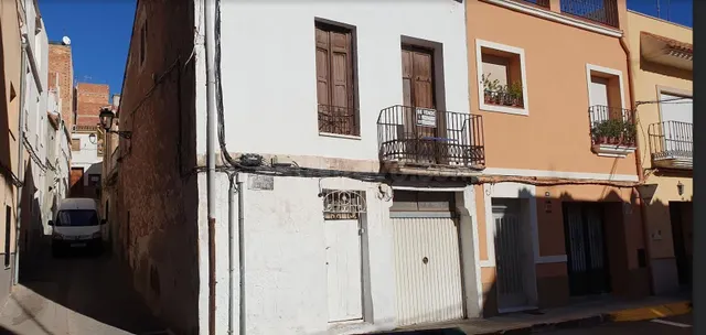 SE VENDE CASA PARA REFORMAR EN LA COVA SANTA - foto 2