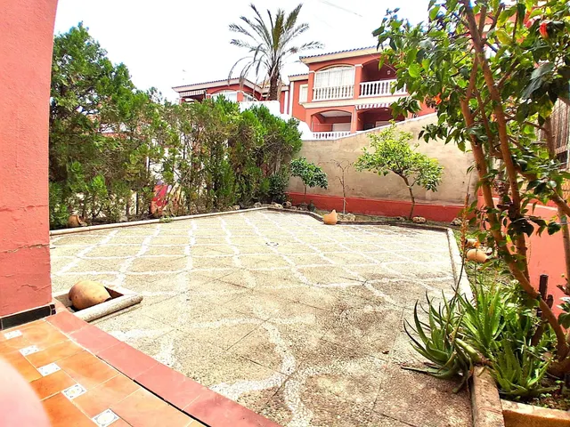 PISO EN PLANTA BAJA CON PATIO EN ZONA COTO MATALASCAÑAS - foto 4