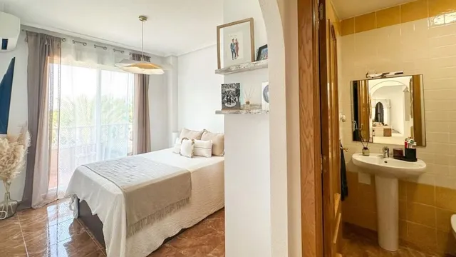 Apartamento 2 habitaciones 70m² en venta - Avenida del puerto — 20