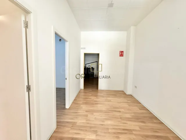 Local comercial en alquiler, zona del Espirall, Vilafranca d - foto 4