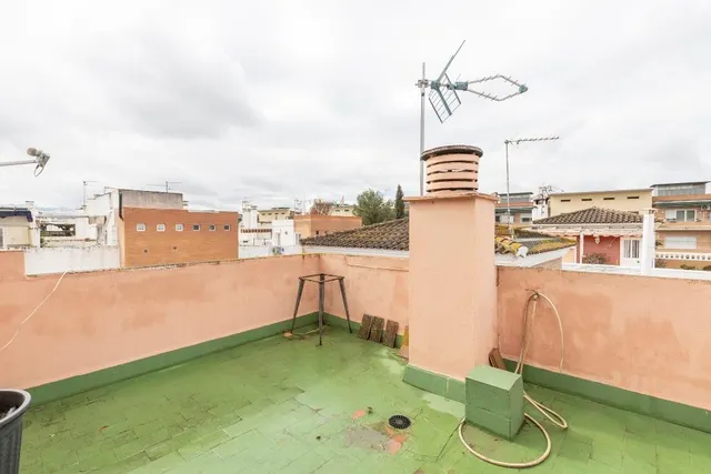 Casa adosada en urbanización con piscina junto al Ferial — 18