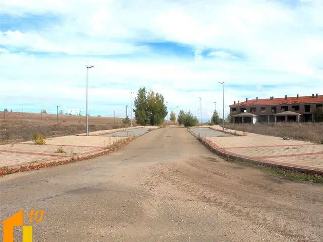 Suelo Residencial en Buniel — 3