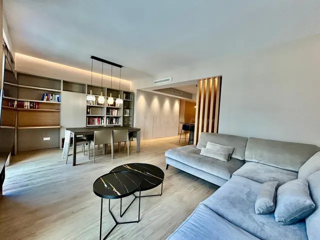 IMPRESIONANTE VIVIENDA CON REFORMA DE DISEÑO EN ZONA GRAN VI - foto 2
