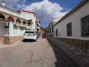 CASA DE PUEBLO — 3