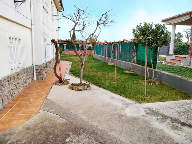 Urbis te ofrece un chalet independiente en venta en Castellanos de Villiquera, Salamanca. — 8