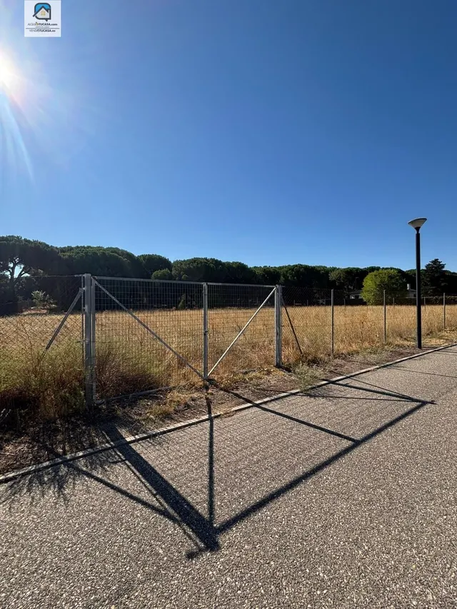 Parcela en urbanización dehesa de peñalba — 11