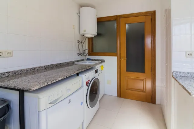 AMPLIO PISO EN ESQUINA EN CALLOSA DE SEGURA — 47