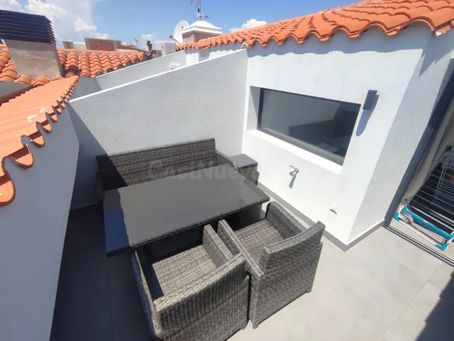 Excelente Duplex de obra nueva, impecable, confortable, cerc - foto 4