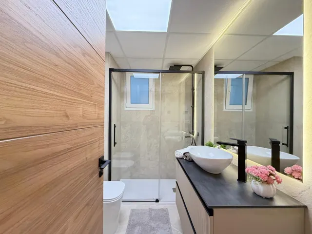 PRECIOSA VIVIENDA TOTALMENTE REFORMADA, IDEAL PARA VIVIR TODO EL AÑO O COMO INVERSION — 43