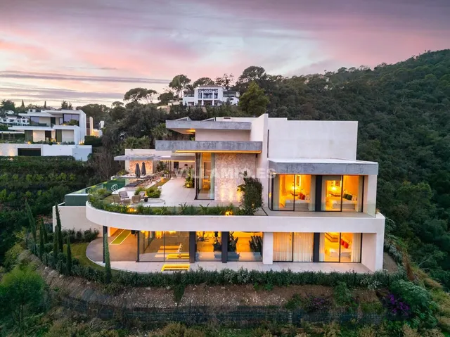 Mansión de lujo en la zagaleta benahavis marbella — 16